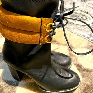 Black Stuart Weitzmann boots, size 36, genuine leather